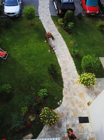 Paradi Апартаменты Врнячка-Баня